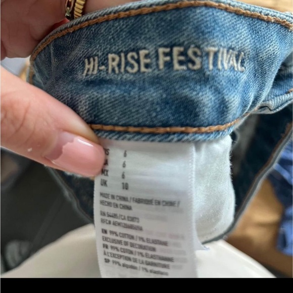 American eagle high rise denim shorts - Picture 2 of 3